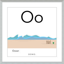 Load image into Gallery viewer, Letter O Wall Hanging
