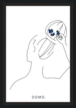 Load image into Gallery viewer, IN HER HAIR 24x36
