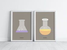 Load image into Gallery viewer, BOILING FLASK (LAB COLLECTION) 16x22
